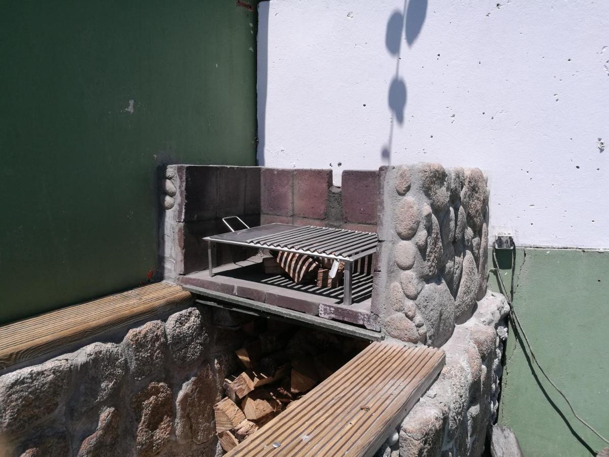 Casa A Pie De Playa De Carino Doninos Ferrol Exterior foto